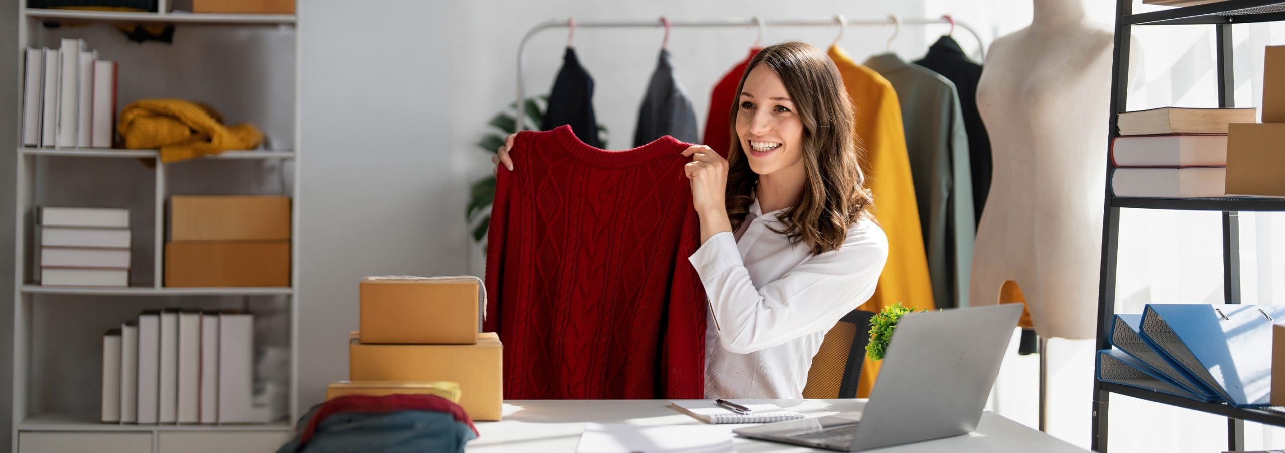 How Do You Turn a Side Hustle Into a Licensed UAE Business?